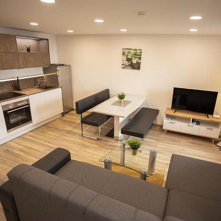 Modern Old Town Apartment Hall in Tirol Dış mekan fotoğraf
